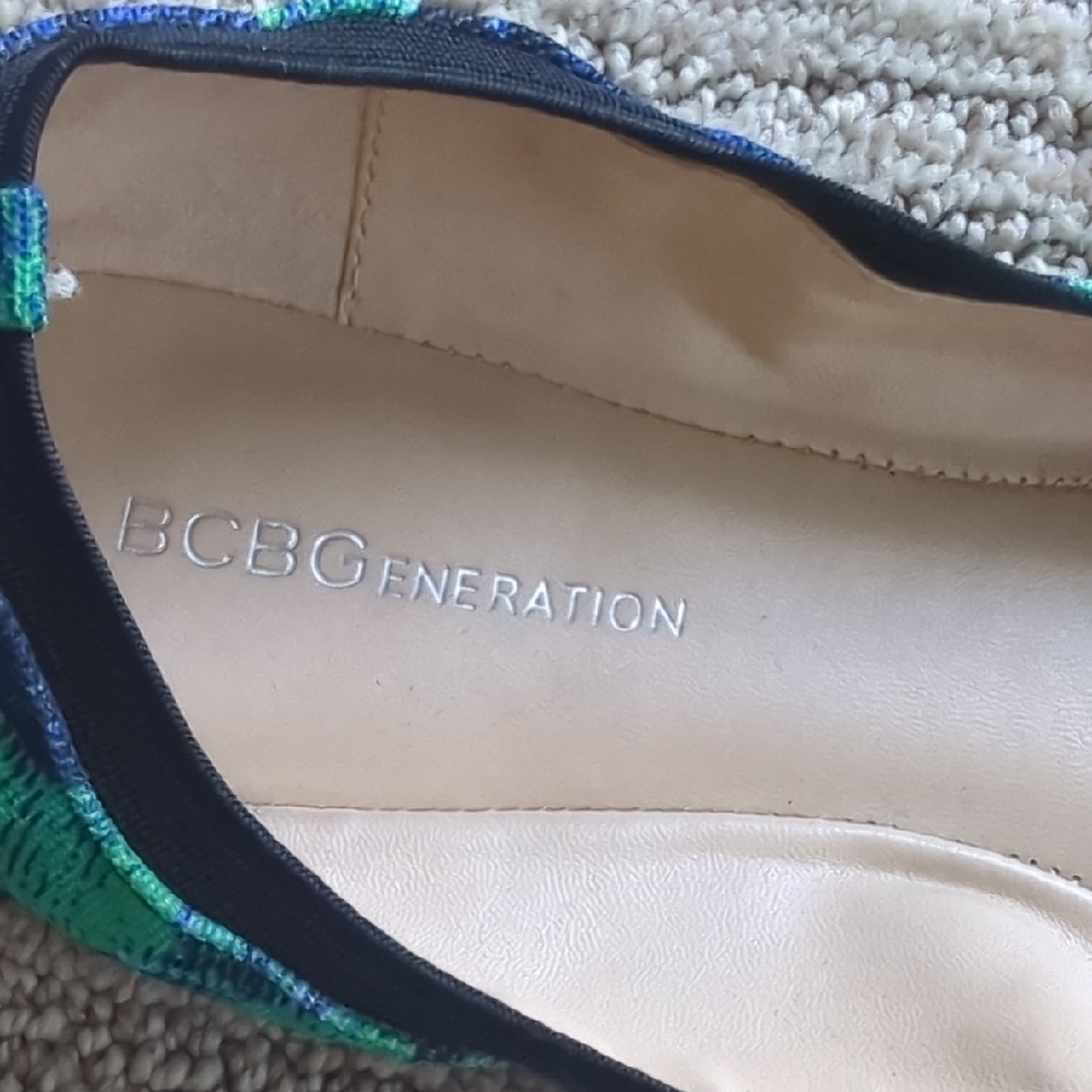 Bcbgeneration Multicolor Patterned Flats - image 3